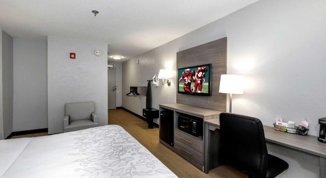 Двухместный номер Superior Red Roof Inn PLUS Boston - Mansfield - Foxboro