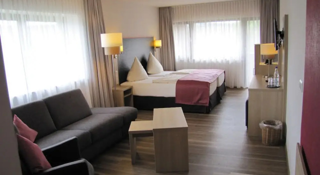 Люкс с балконом Hotel Steuer