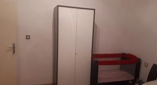 Lovely Apartment in Pirovac With Balcony