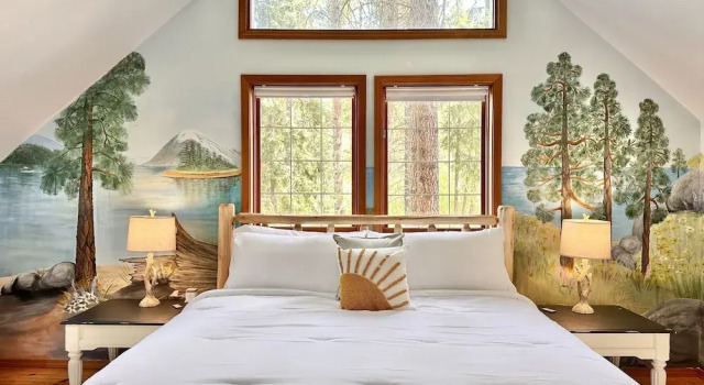 Blue Pine Forest Lodge 3 Bedroom Cabin