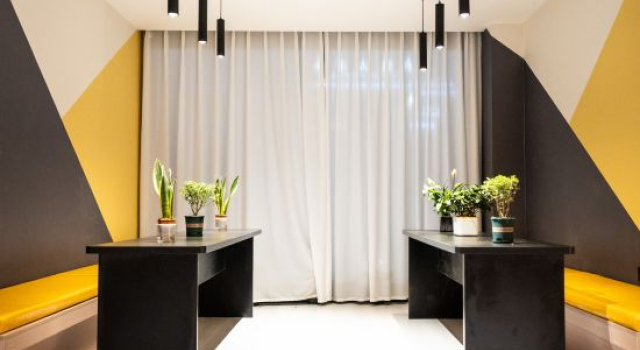 IU Hotel· Linxiang District Government Store, Lincang City, Prenota Hotel Lincang Yunnan