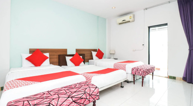 Трёхместный номер Deluxe King One Suvarnabhumi