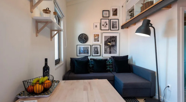 Апартаменты с балконом Mezzanine Stylish Apartment U by Vacationy