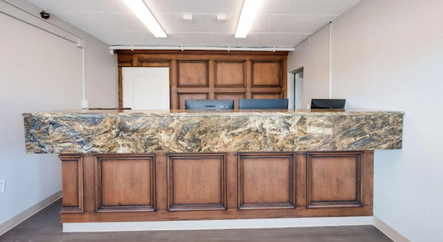 Americas Best Value Inn Columbus, Buchen Sie Hotel Columbus Ohio