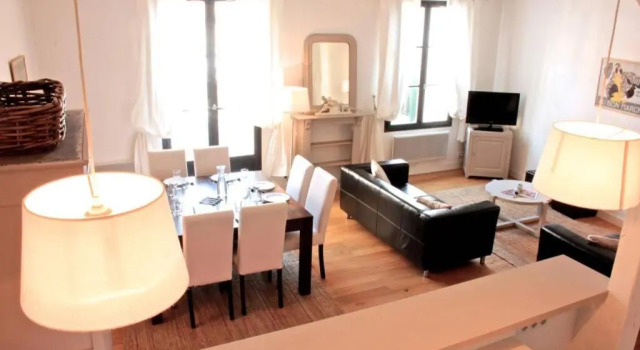 Апартаменты Duplex 3 chambres, 8 personnes avec terrasse centre de Blois