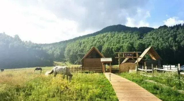 Hemu Tianhe Yuan · Fairy Tale Forest Holiday Homestay (Hemu Scenic Area Hemuqiao Branch), Rezerwuj Hotel Hom Xinjiang