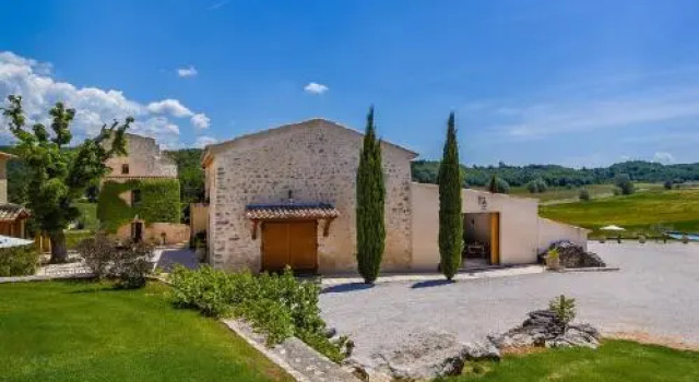 La Tour d'Enguernes, Book Hotel Hoteller i Green Provence med pool, Swimmingpool