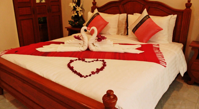 Nok Resort & Hotel, Забронировать Курортный отель Отели Сансай с парковкой, Парковка
