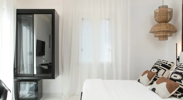 Люкс Deluxe Eden Beachfront Residences & Suites