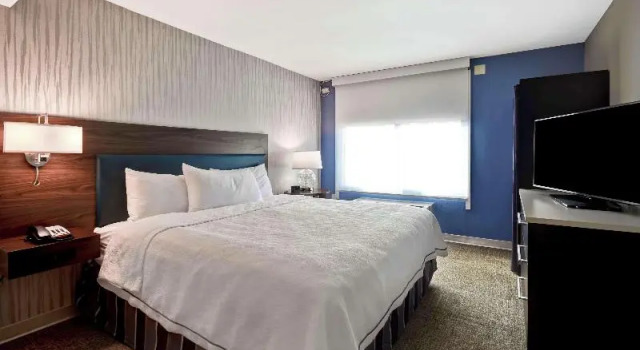 Номер Standard Home2 Suites by Hilton Atlanta Norcross