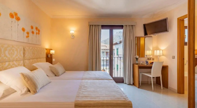 Двухместный номер Standard Hotel Miramar