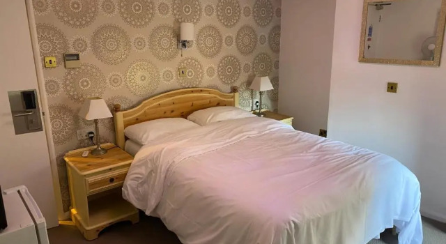 Двухместный номер Standard Three Queens Hotel