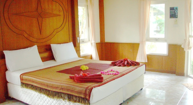 Бунгало Deluxe Lanta Palm Beach Resort , Beach Bungalow - Koh Lanta