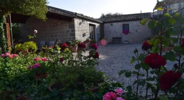 Il Flauto Magico, Book Hotel Hotels in Sicily with Parking, Parking