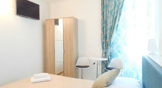Peruzovic Rooms & Apartments