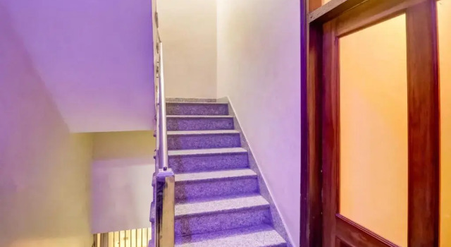 Hotel 555 by OYO Rooms, Varaa Hotelli Faridabad Haryana