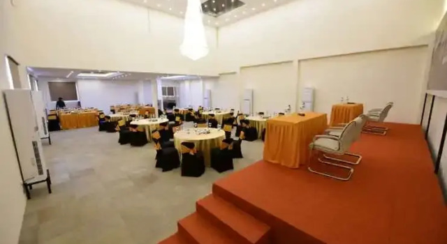 Grand Makassar Hotel