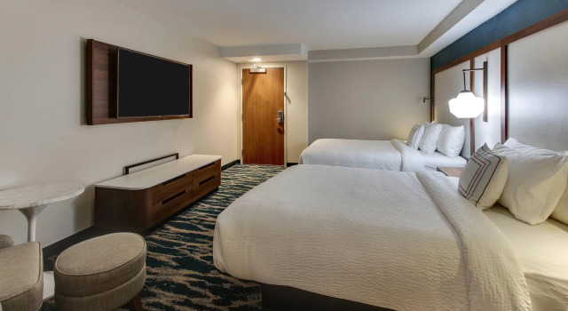 Четырёхместный номер Standard Fairfield Inn & Suites by Marriott Birmingham Downtown