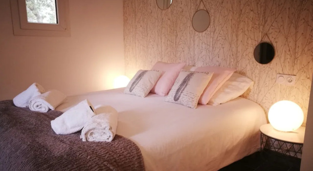 Villa Les Beaumes Luberon, Book Villa Hoteller i Puget med parkering, Parkering