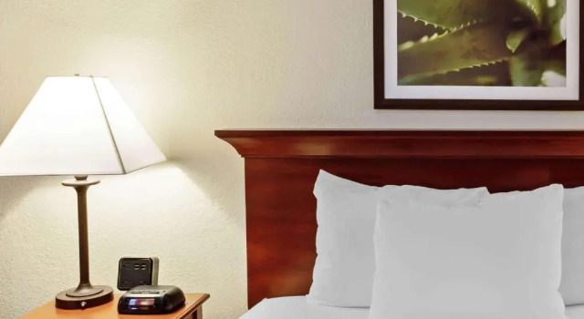 Двухместный люкс La Quinta by Wyndham Stamford / New York City