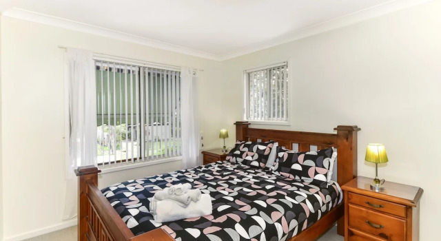 Annes Beach Getaway, Đặt Khách sạn Hawks Nest Port Stephens