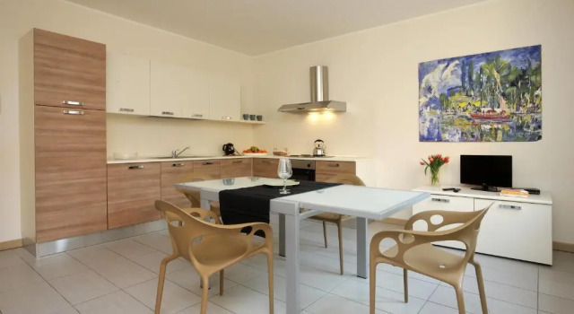Апартаменты Mariposa Apartments
