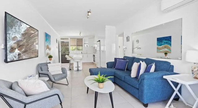 Palm Beach Waterfront Escape, Prenota Appartamento  