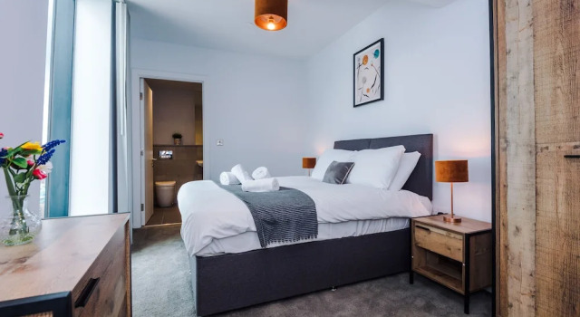 Апартаменты Hilltop Serviced Apartments - Deansgate