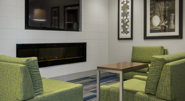 Holiday Inn Express Hotel & Suites Airdrie-Calgary North by IHG