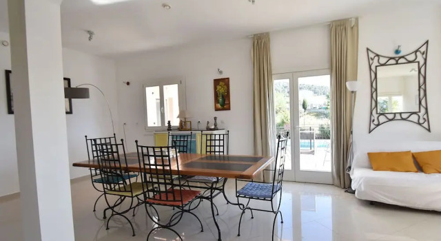 Beautiful Villa With Private Swimming Pool in Beaufort, Boek Villa Villa's in Beaufort, Villa
