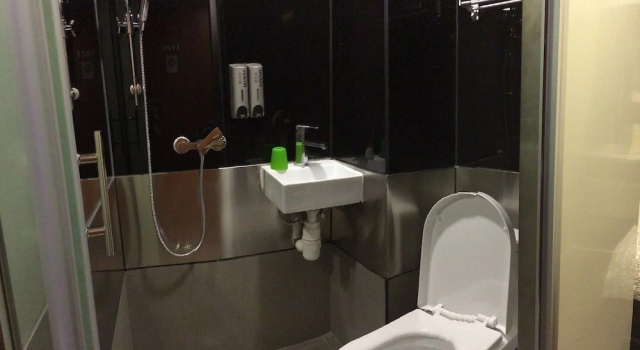 Трёхместный семейный номер Standard Ocean Inn
