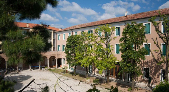 Ostello Bassano Del Grappa, Забронировать Хостел Бассано-дель-Граппа Венето