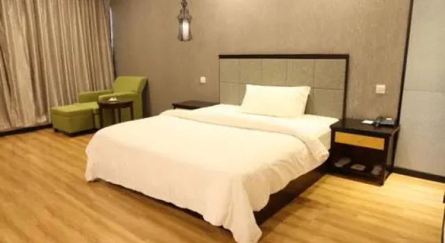 Zhangjiagang City Yahood Selected Hotel, Book Hotel Hoteller i Suzhou med parkering, Parkering