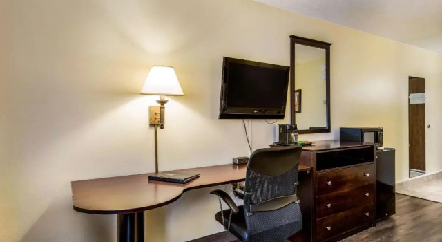 Номер Standard Econo Lodge Mayo Clinic Area