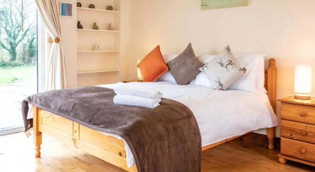 Nevins Newfield Inn Ltd, Book Hotel Mulranny Mayo