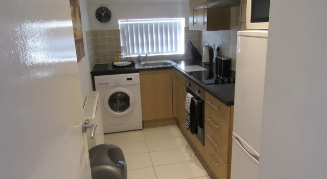 Апартаменты No 6 at 19 Ivanhoe - 2  Bed Sefton Park