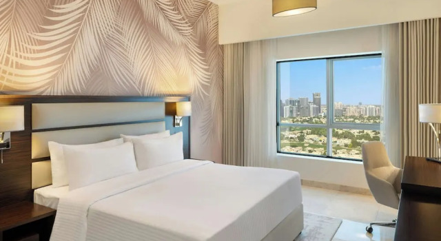 Апартаменты c 1 комнатой с видом на поле для гольфа Vintage Grand Hotel Apartments Dubai