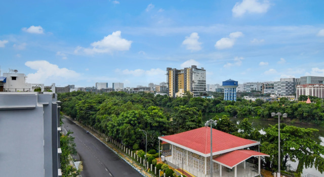Super Collection O Water View Residency