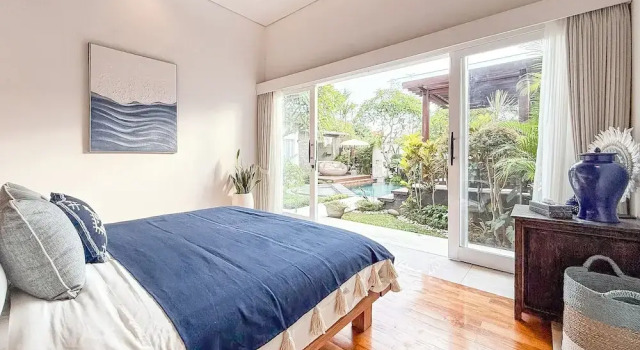 Villa St Calyx by DVH Luxe Retreats 3BR