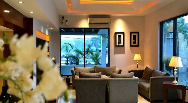 Hotel Omega Karawang, Book Hotel Karawang West Java