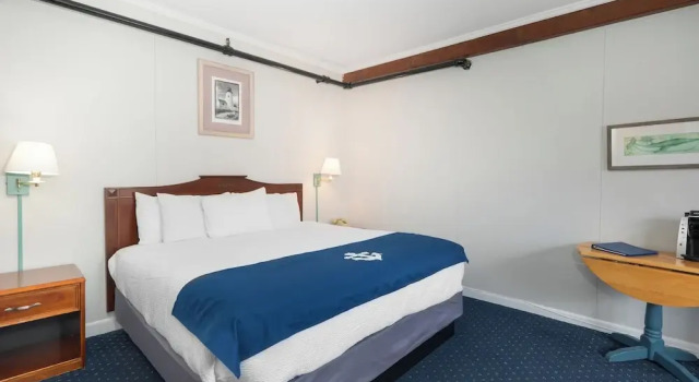 Номер Standard с частичным видом Fishermans Wharf Inn