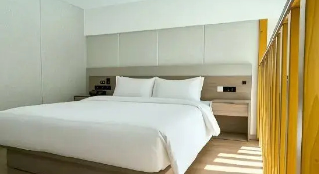 Люкс Deluxe IU Hotel（Lanzhou Hongguqu Haishiwan Hotel）