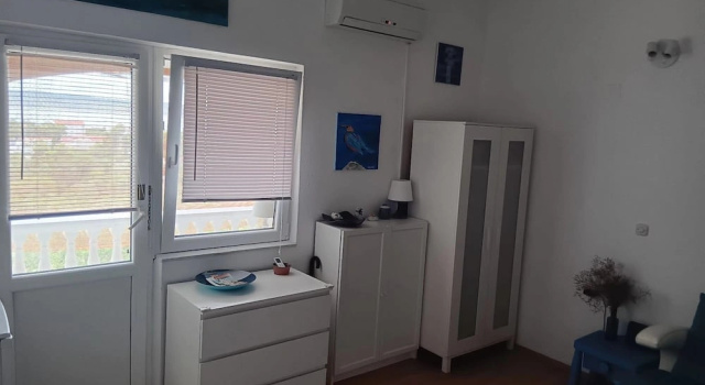 Room Art Room