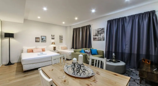 A13-darling Harbour Studio