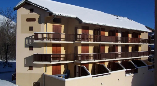 Belalp19 3 Rooms Mezzanine 6 People 2 Exposed South, Забронировать Отель Отели Galibier-Thabor с бассейном, Бассейн