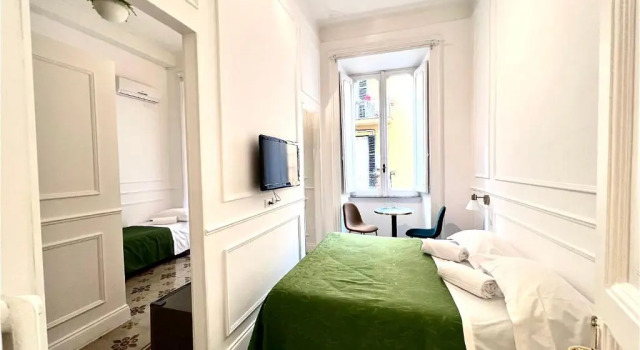 Трёхместный номер Standard с балконом Relais Mazzini B&B