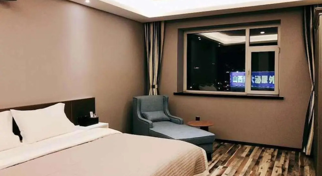 Номер Standard Taiyuan Strawberry Apartment Xuefu Br.