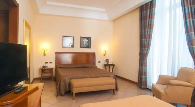 Номер Deluxe Le Cheminée Business Hotel Napoli