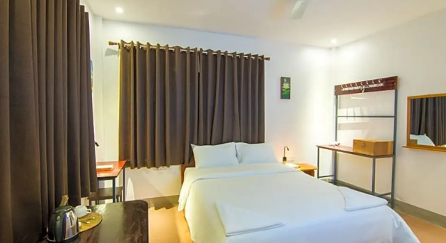 Двухместный номер Standard Yellow Hostel
