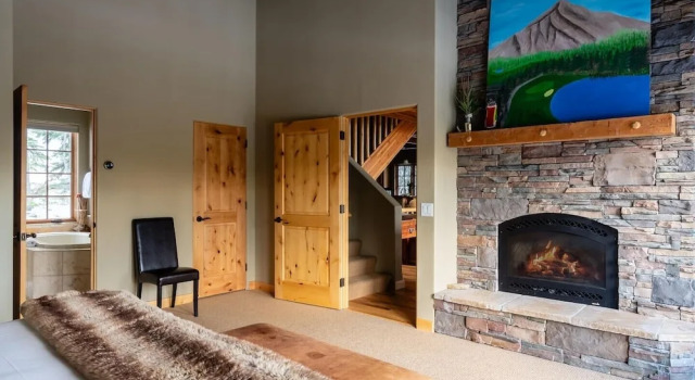 Коттедж 2 Mountain Home 3 Bedroom Home by Moonlight Basin Lodging